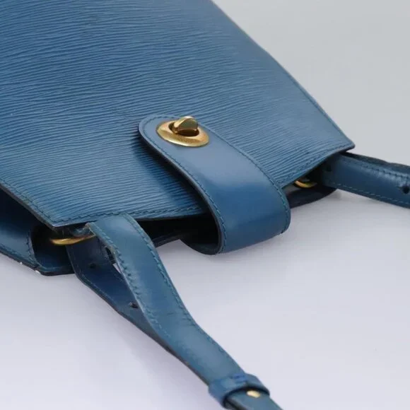 Authentic LOUIS VUITTON Epi Cluny Shoulder Bag Blue M52255 LV